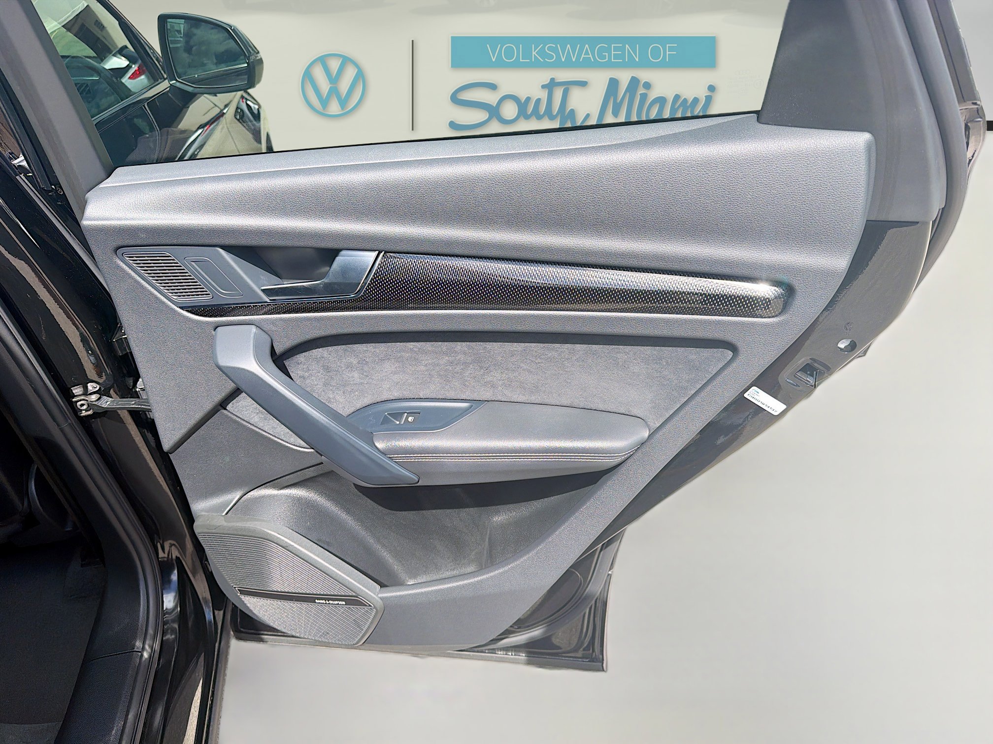 Used 2024 Audi SQ5 Premium Plus image 30