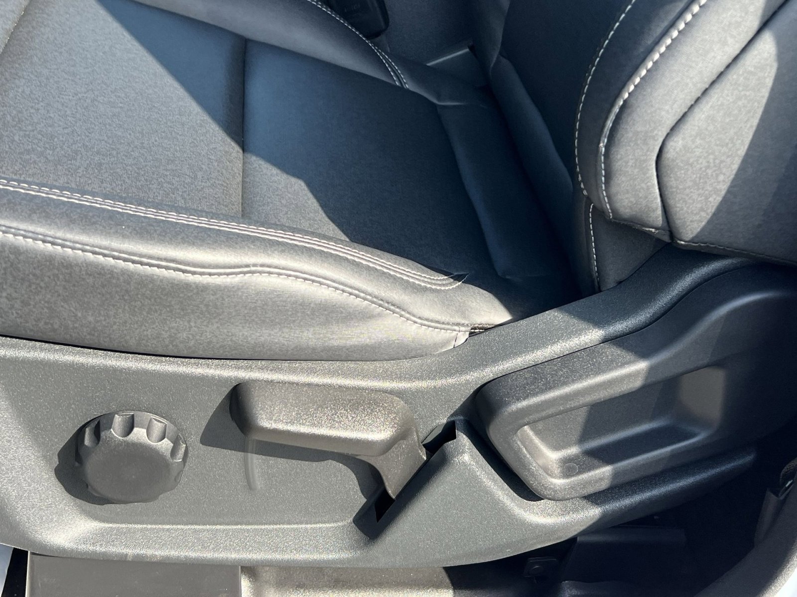 New 2025 Ford Bronco Badlands image 14