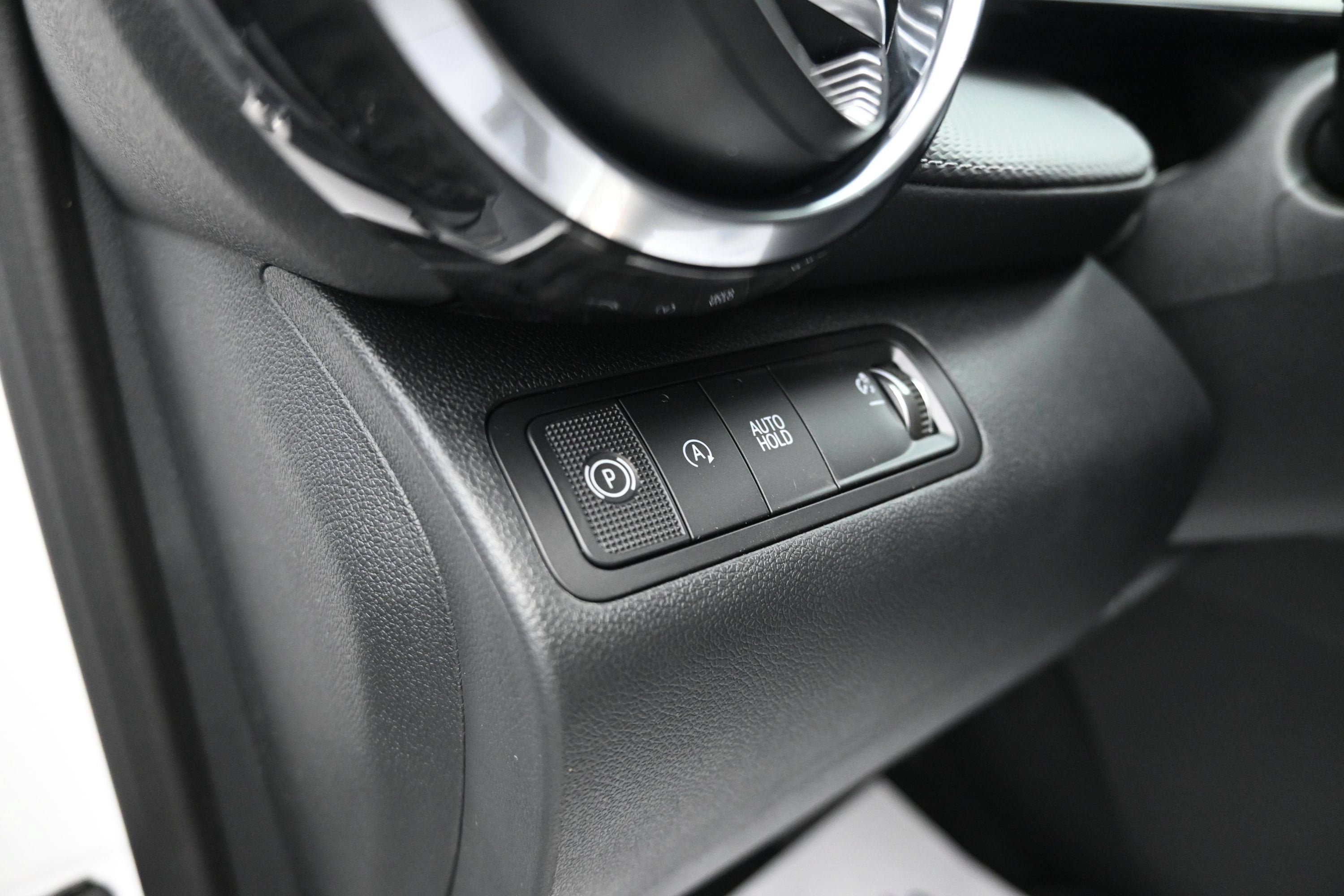 New 2027 Chevrolet Equinox LT w/ Convenience Package II FWD image 29
