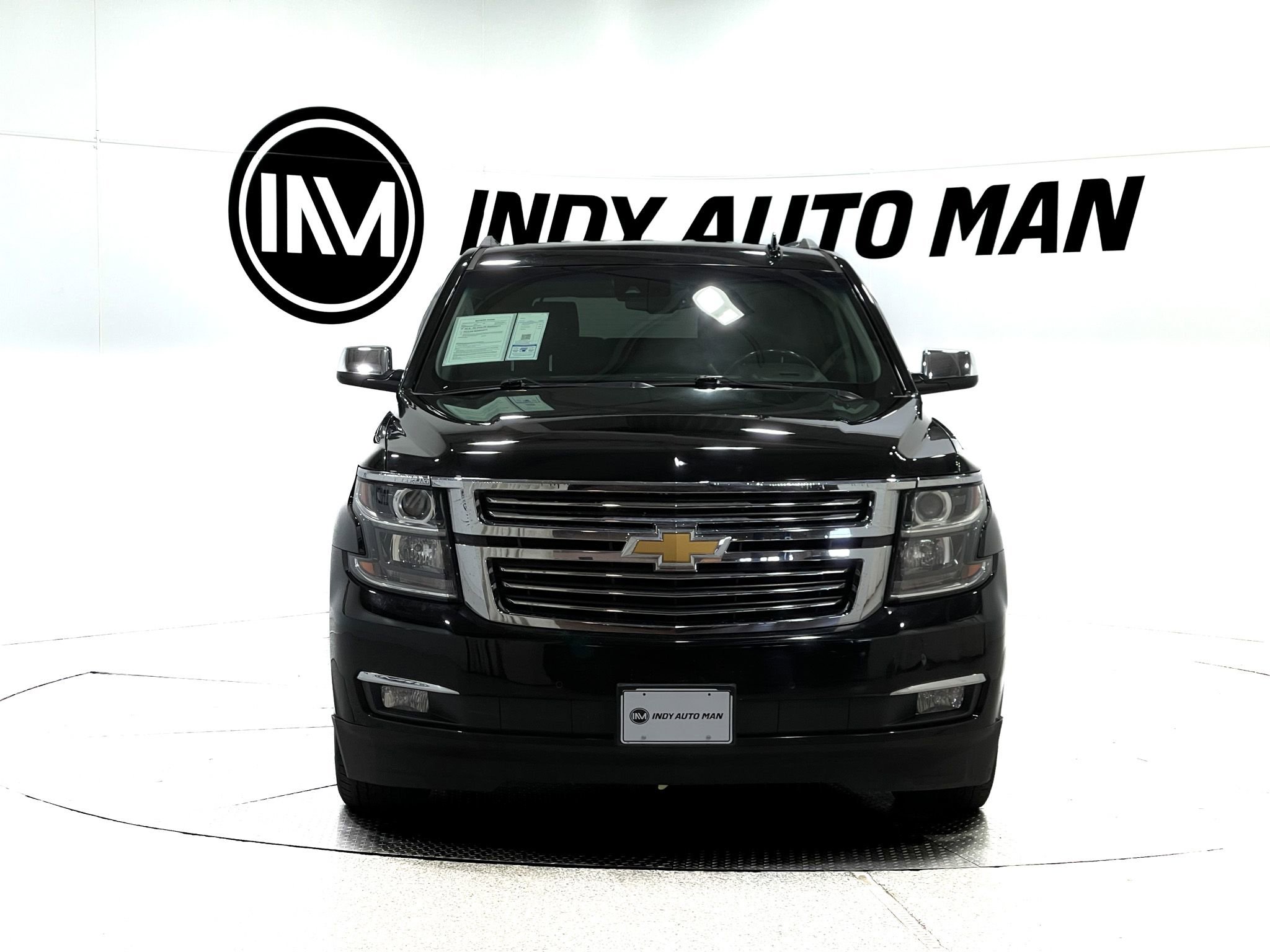 Used 2018 Chevrolet Suburban Premier image 9
