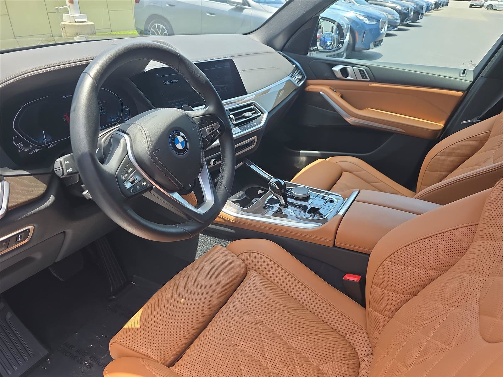 Used 2023 BMW X5 xDrive45e w/ Climate Comfort Package AWD/4WD image 18