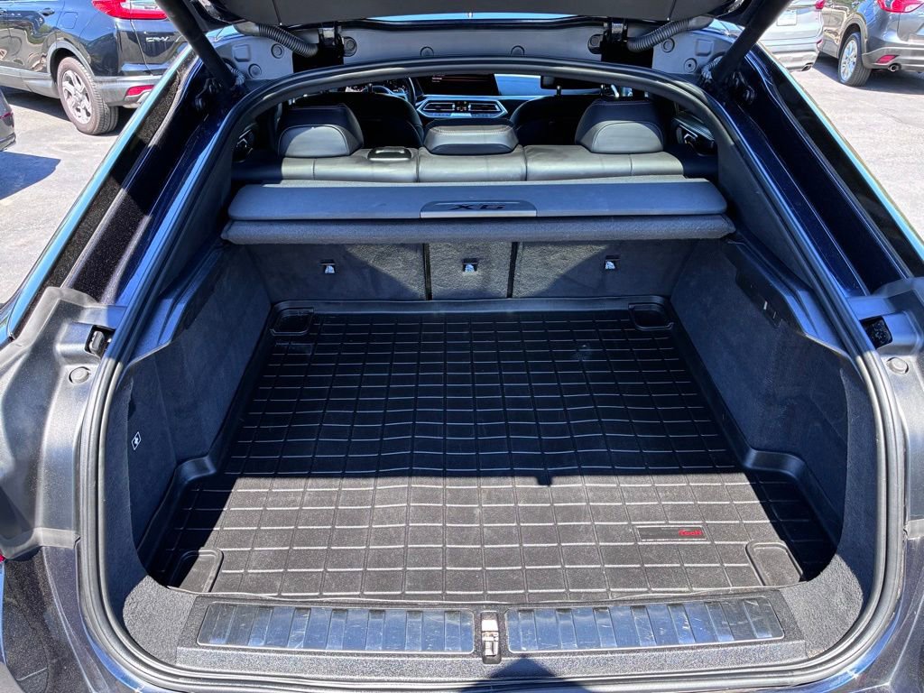 Used 2023 BMW X6 M50i w/ Executive Package AWD/4WD image 13