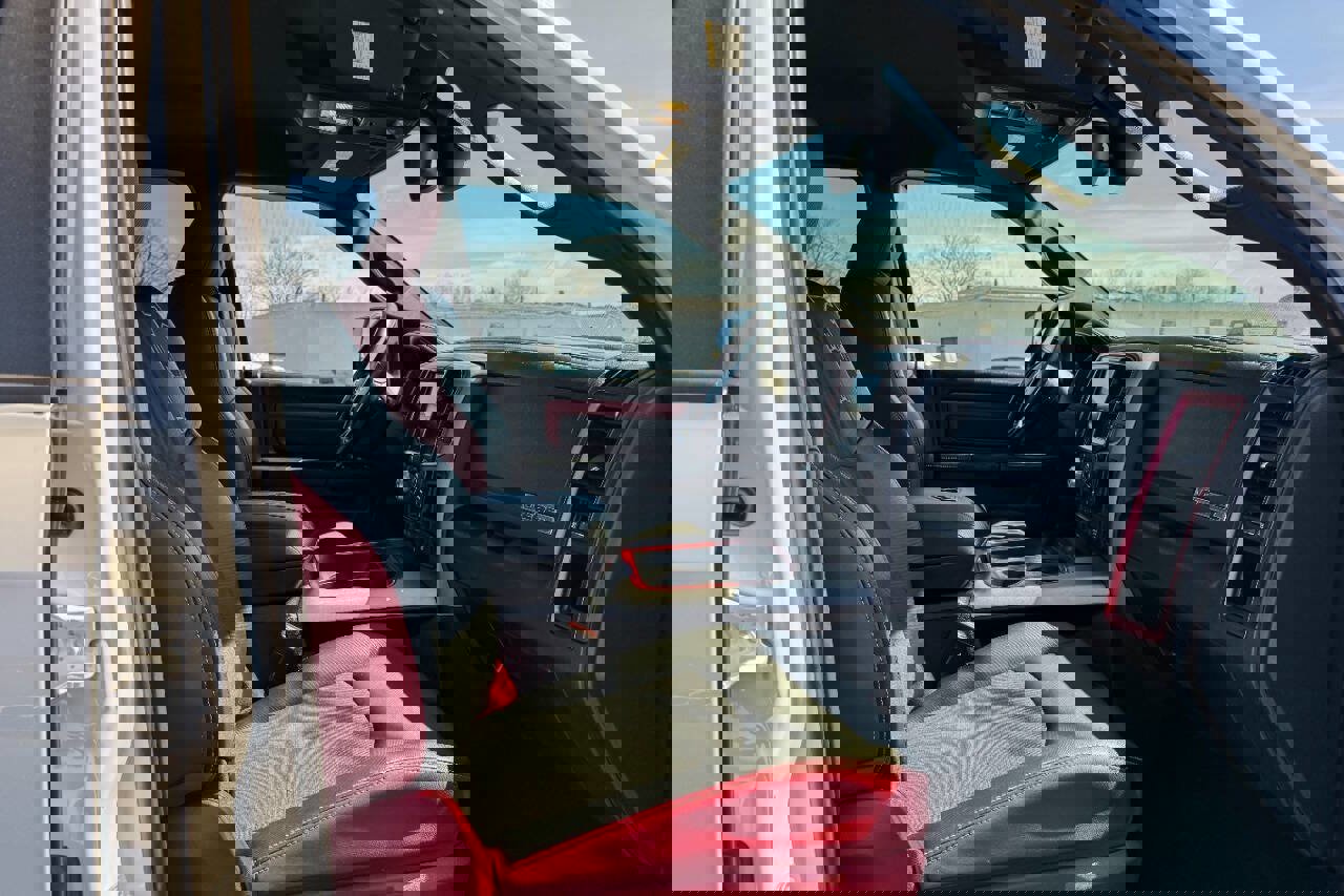 Used 2017 RAM 1500 Rebel w/ Luxury Group image 11