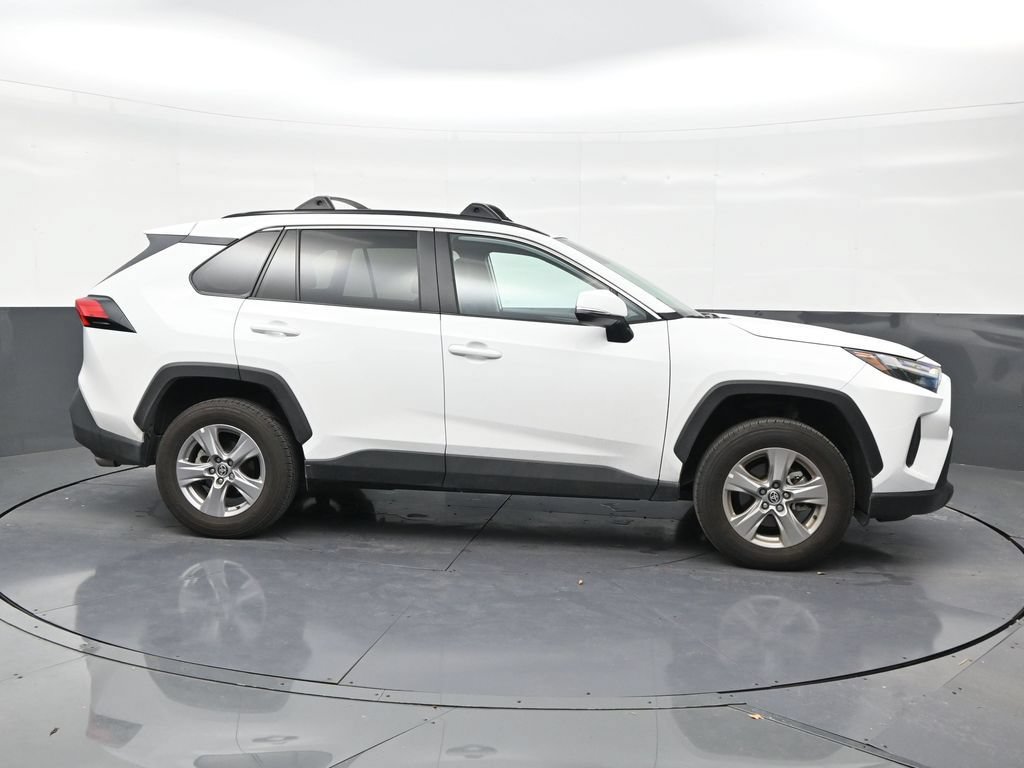 Used 2025 Toyota RAV4 XLE w/ Convenience Package AWD/4WD image 6