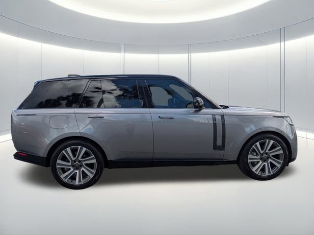Used 2023 Land Rover Range Rover SE AWD/4WD image 32