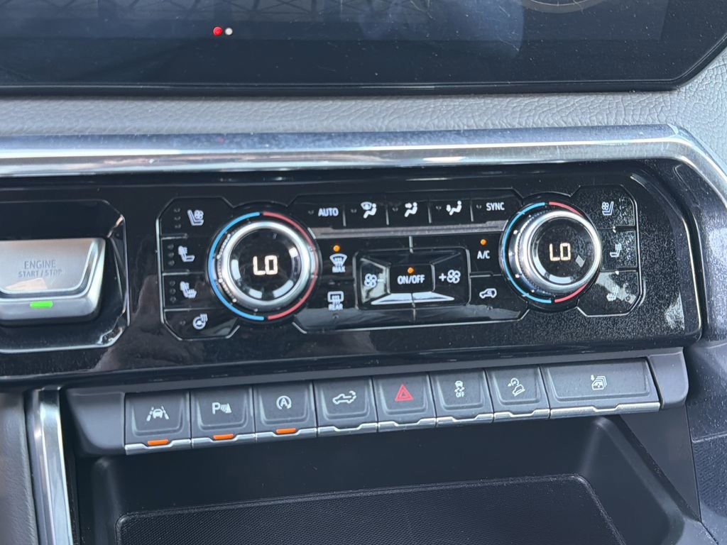 Used 2024 GMC Sierra 1500 Denali image 9