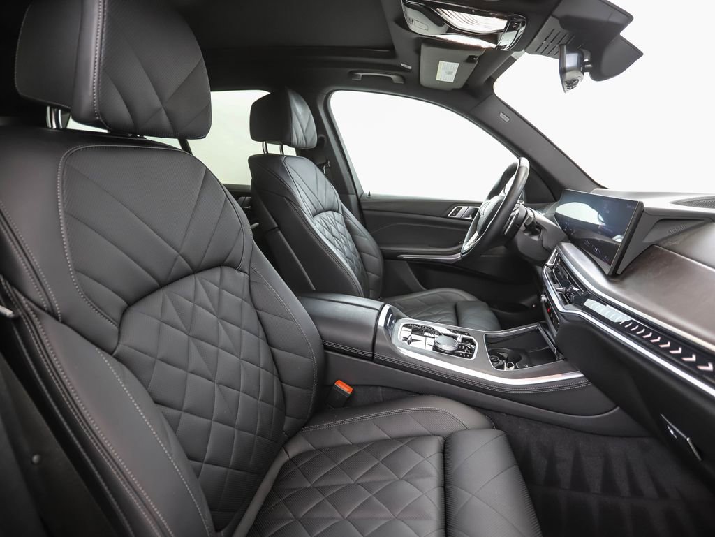 Certified 2024 BMW X5 xDrive50e image 31