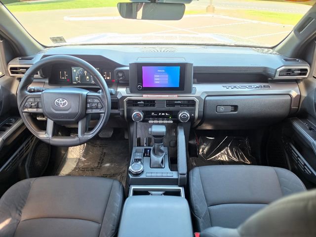 Used 2025 Toyota Tacoma SR5 AWD/4WD image 29