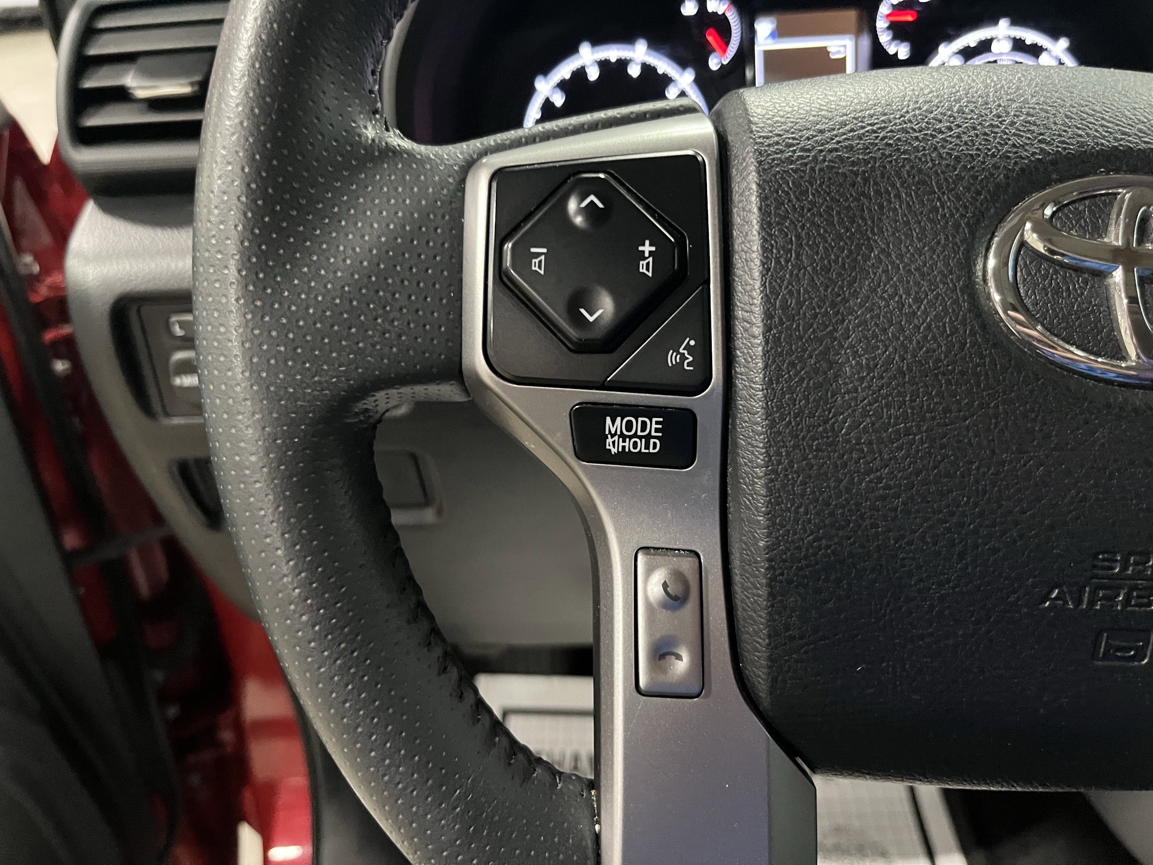 Used 2021 Toyota 4Runner SR5 Premium w/ Moonroof Package image 21