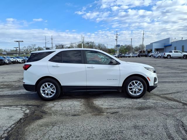 Used 2024 Chevrolet Equinox LS w/ LS Convenience Package FWD image 15