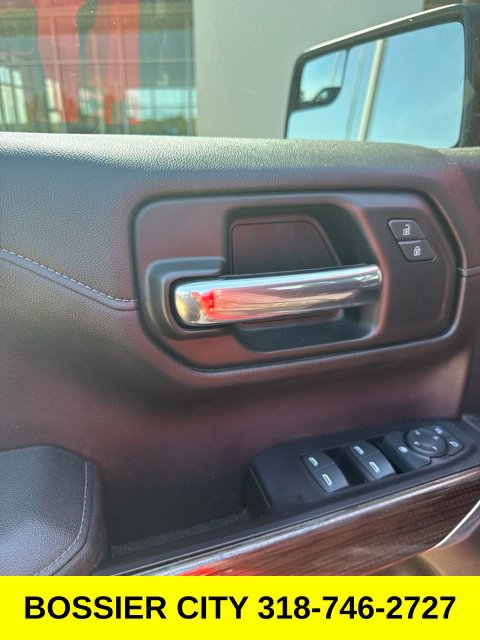 Used 2019 Chevrolet Silverado 1500 LT Trail Boss AWD/4WD image 10