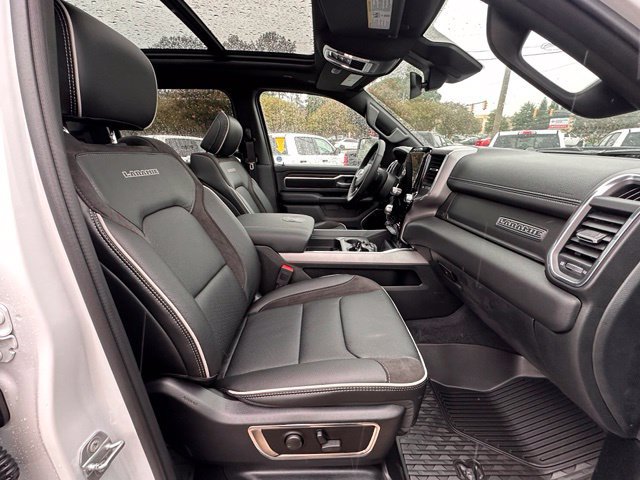 New 2027 RAM 1500 Laramie w/ Night Edition AWD/4WD image 29