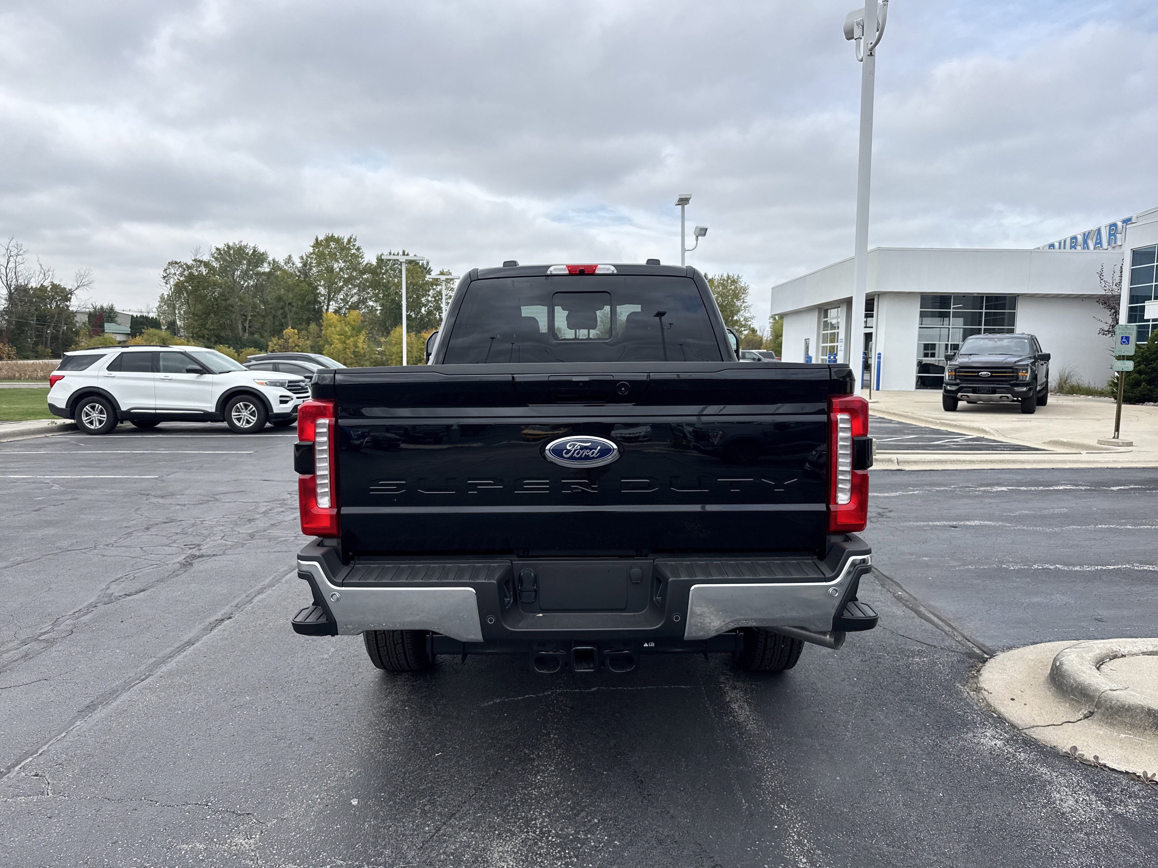 New 2026 Ford F350 Lariat image 9
