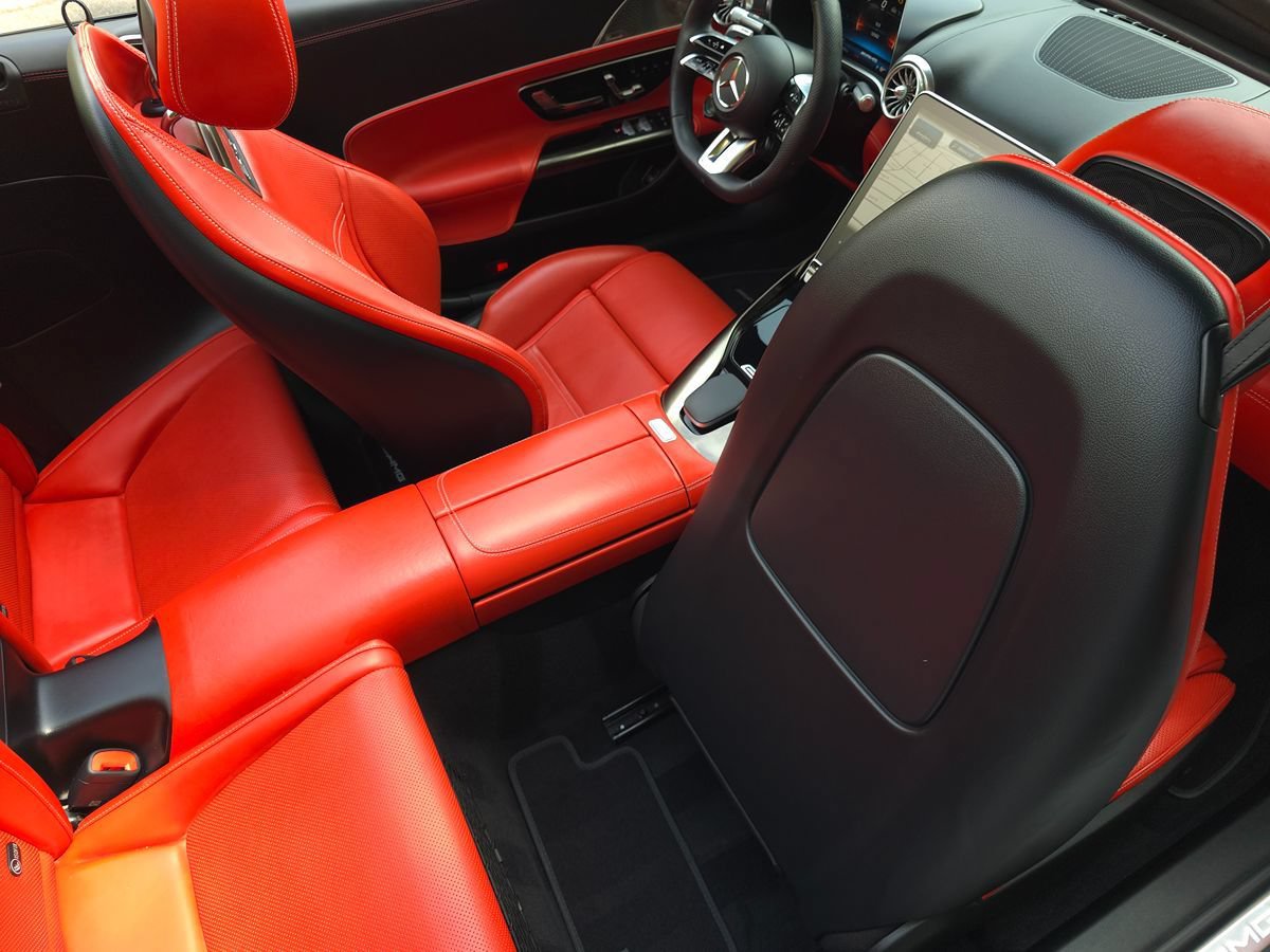 Used 2023 Mercedes-Benz SL 43 AMG image 25