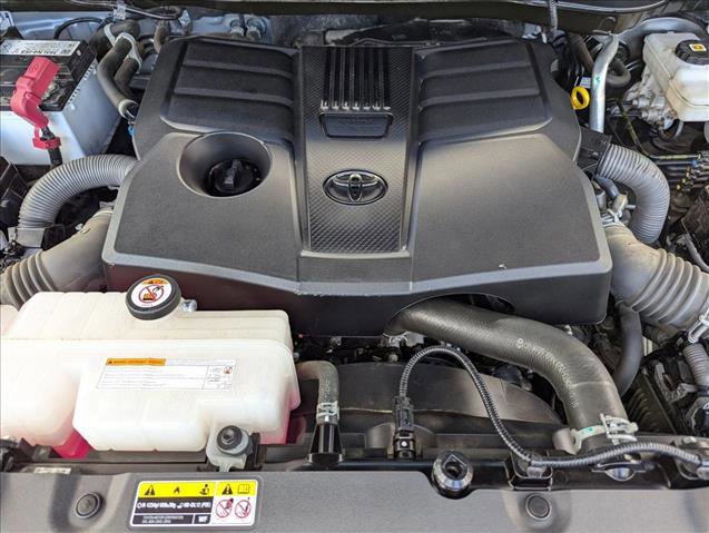 Used 2022 Toyota Tundra Platinum image 22