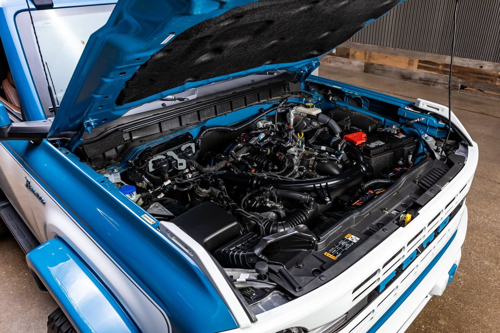 Used 2024 Ford Bronco Heritage Edition AWD/4WD image 43