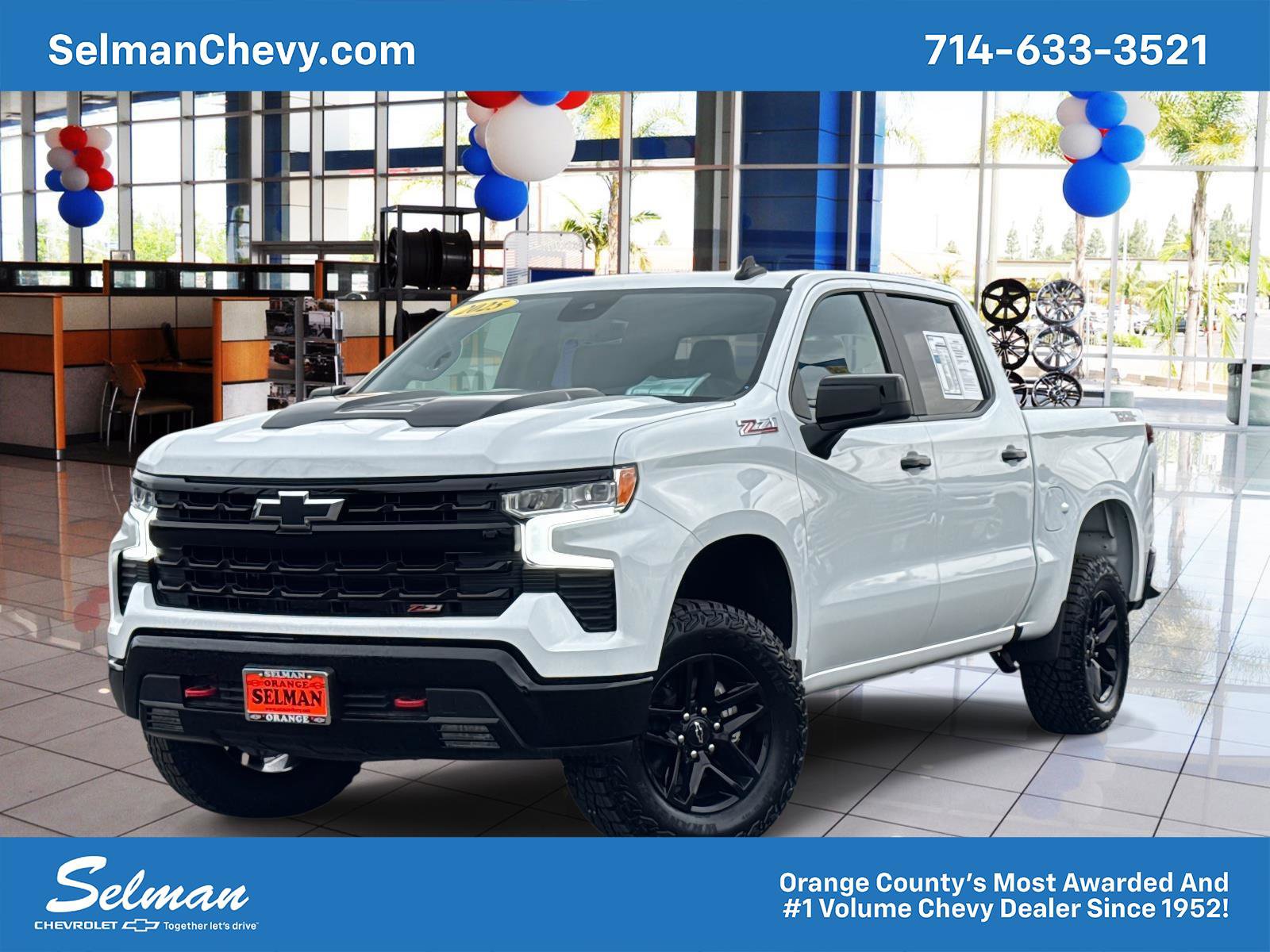 Used 2025 Chevrolet Silverado 1500 LT Trail Boss w/ Convenience Package II image 1