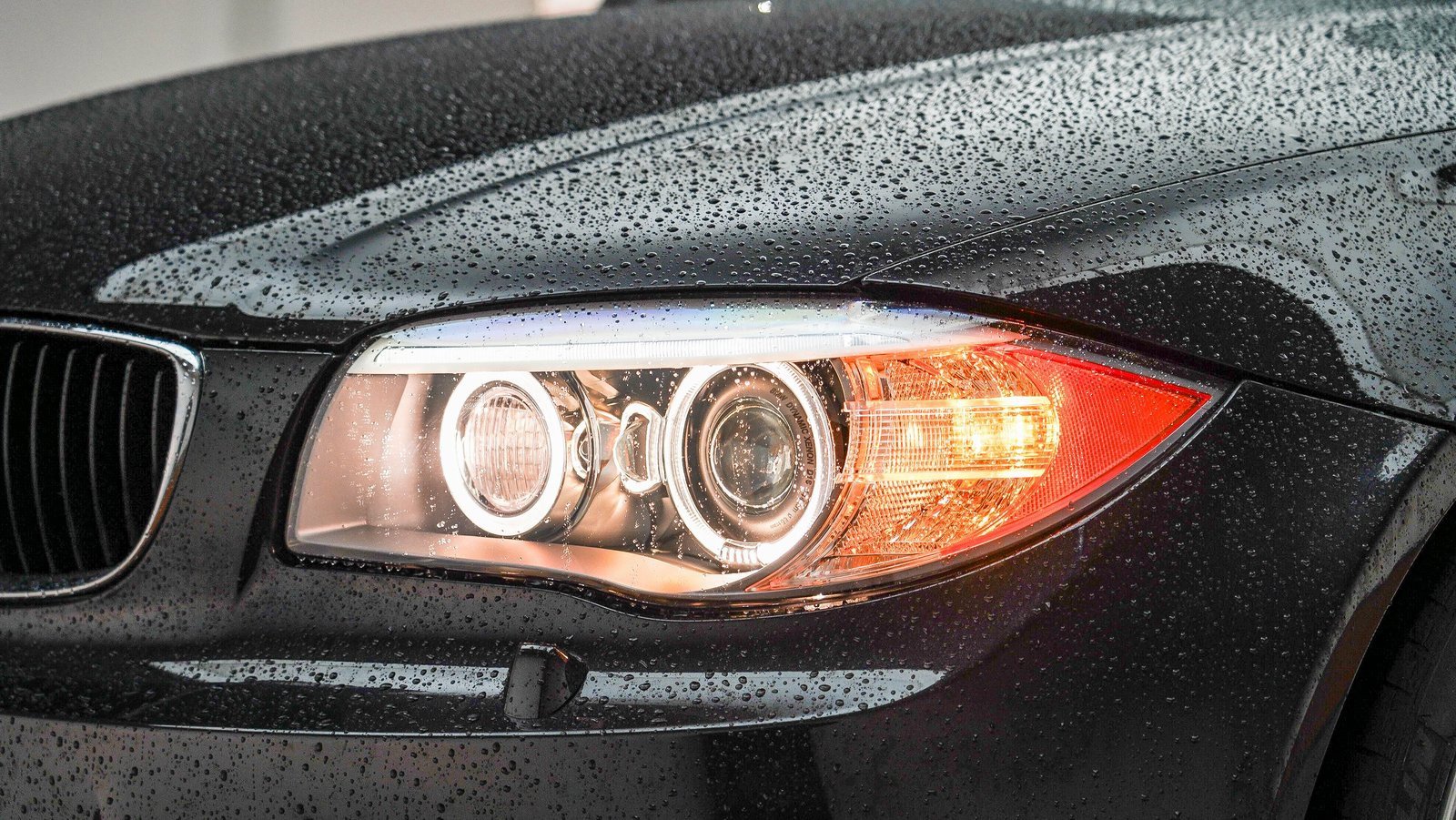 Used 2011 BMW 1 Series M image 7