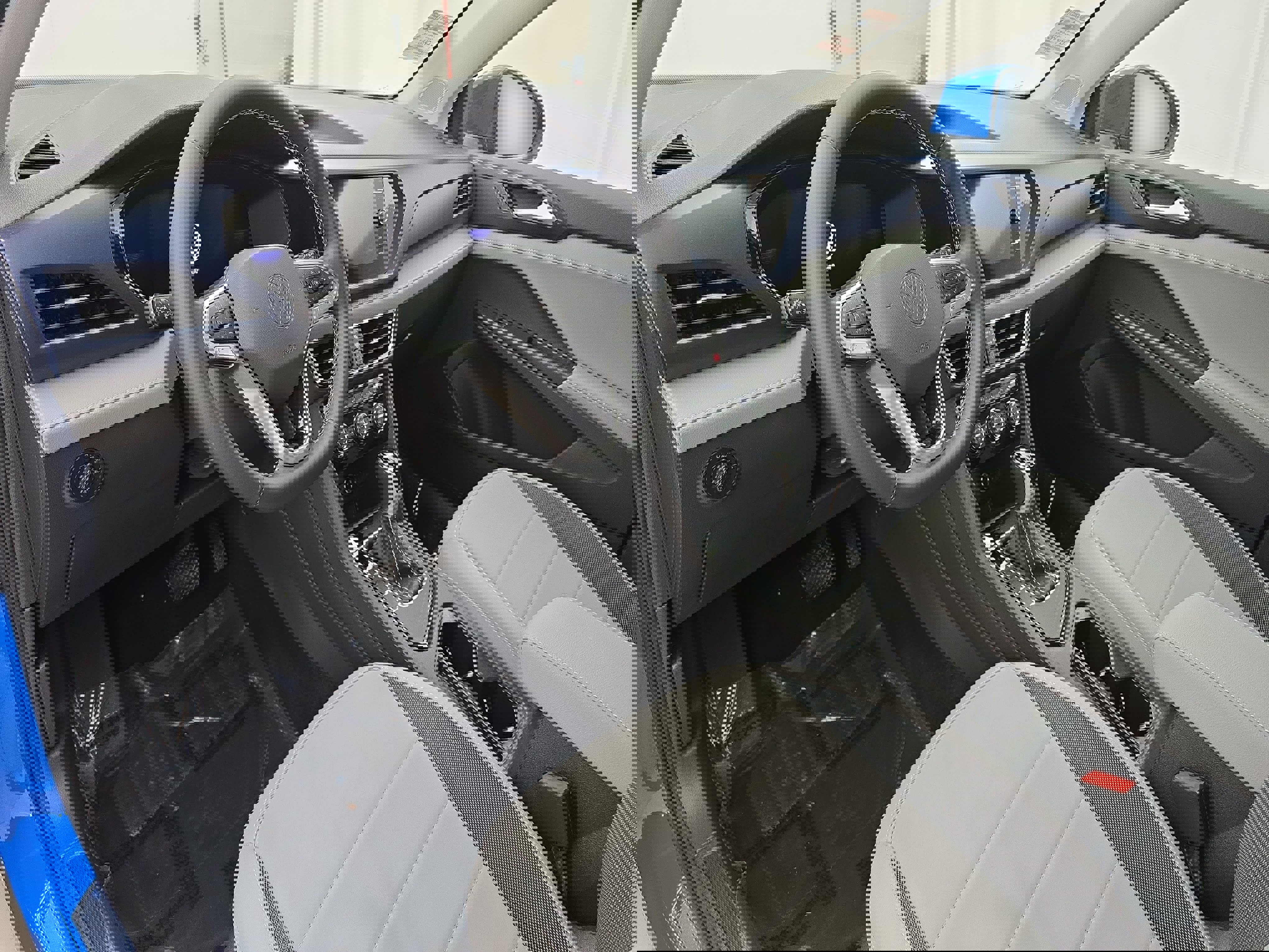 Certified 2024 Volkswagen Taos SE w/ Panoramic Sunroof Package image 15