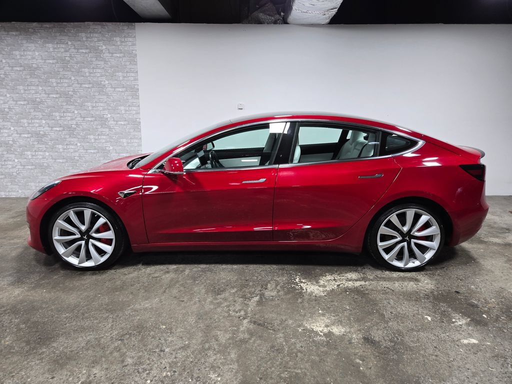 Used 2018 Tesla Model 3 Performance AWD/4WD image 2