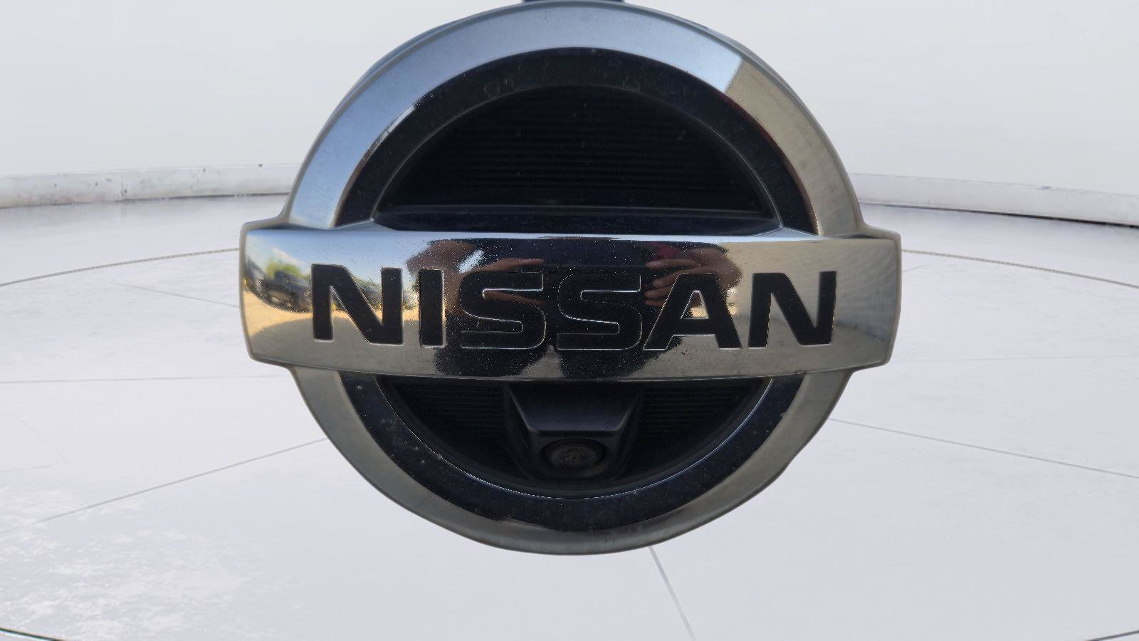 Used 2018 Nissan Titan Platinum Reserve w/ Platinum Utility Package AWD/4WD image 9
