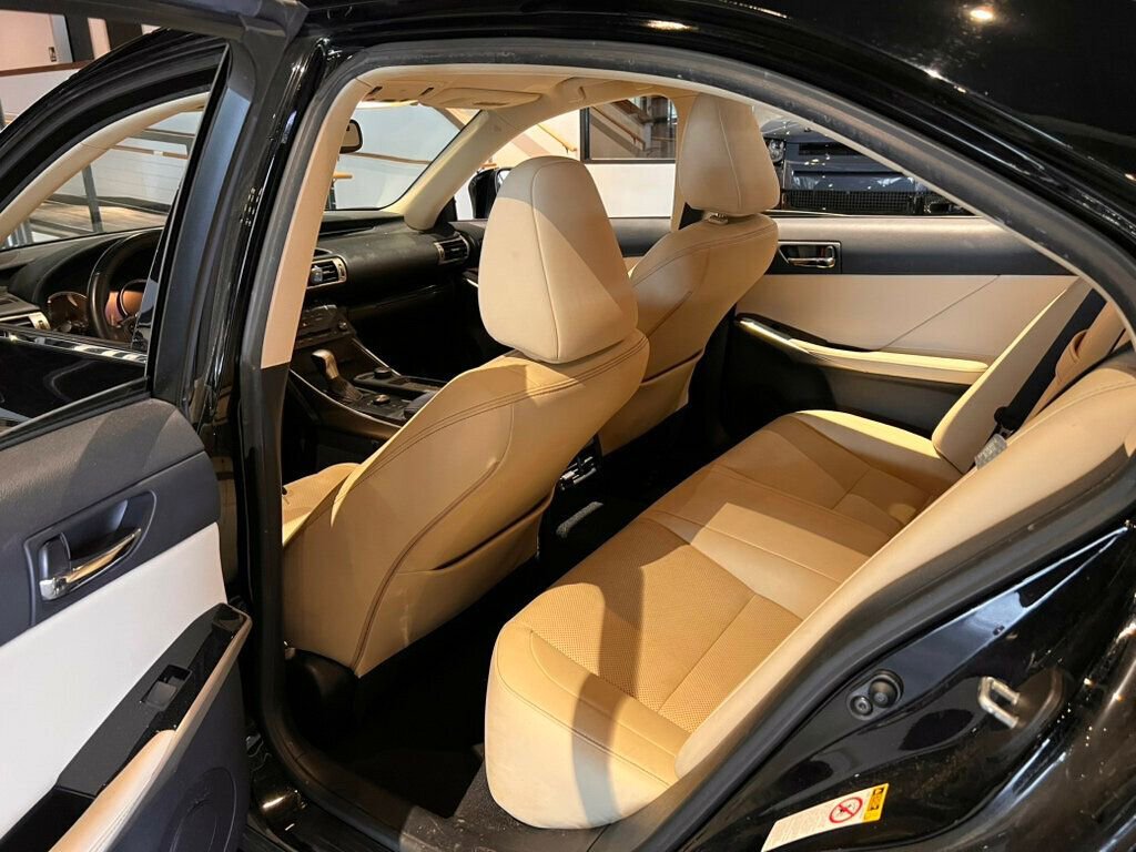Used 2015 Lexus IS 250 image 11