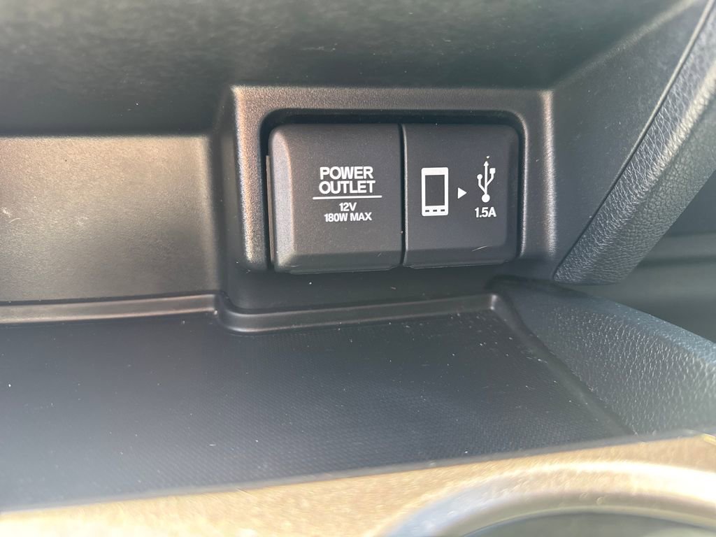 Used 2020 Honda Ridgeline Sport image 32