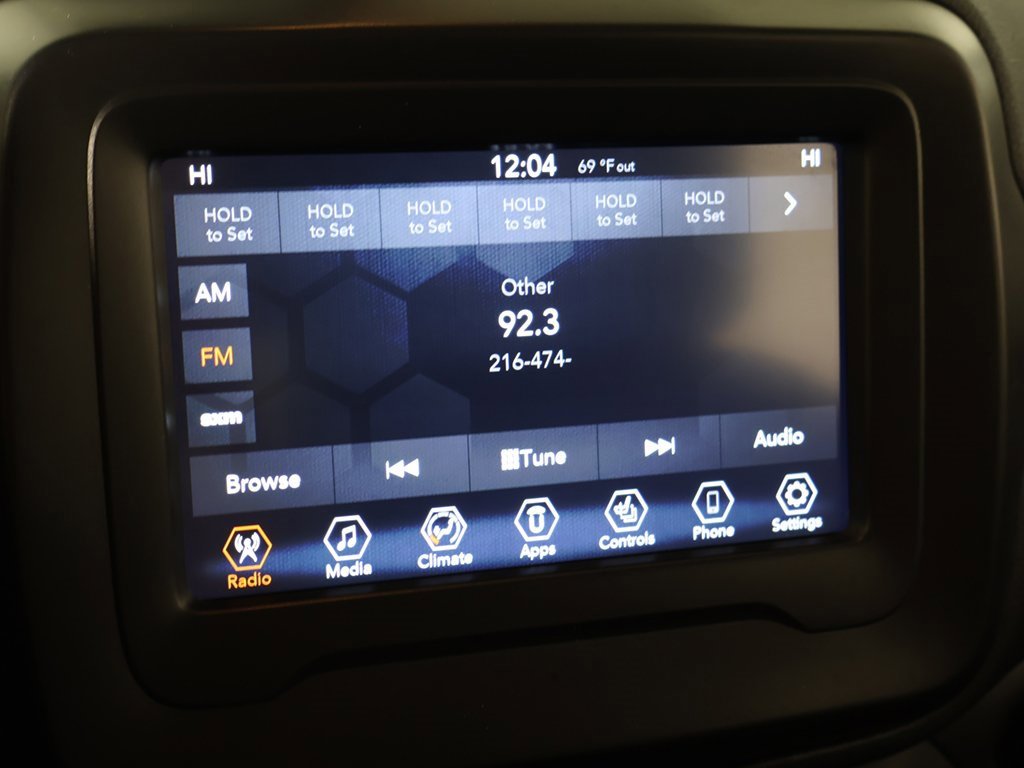 Used 2020 Jeep Renegade Limited w/ Trailer Tow Group image 41