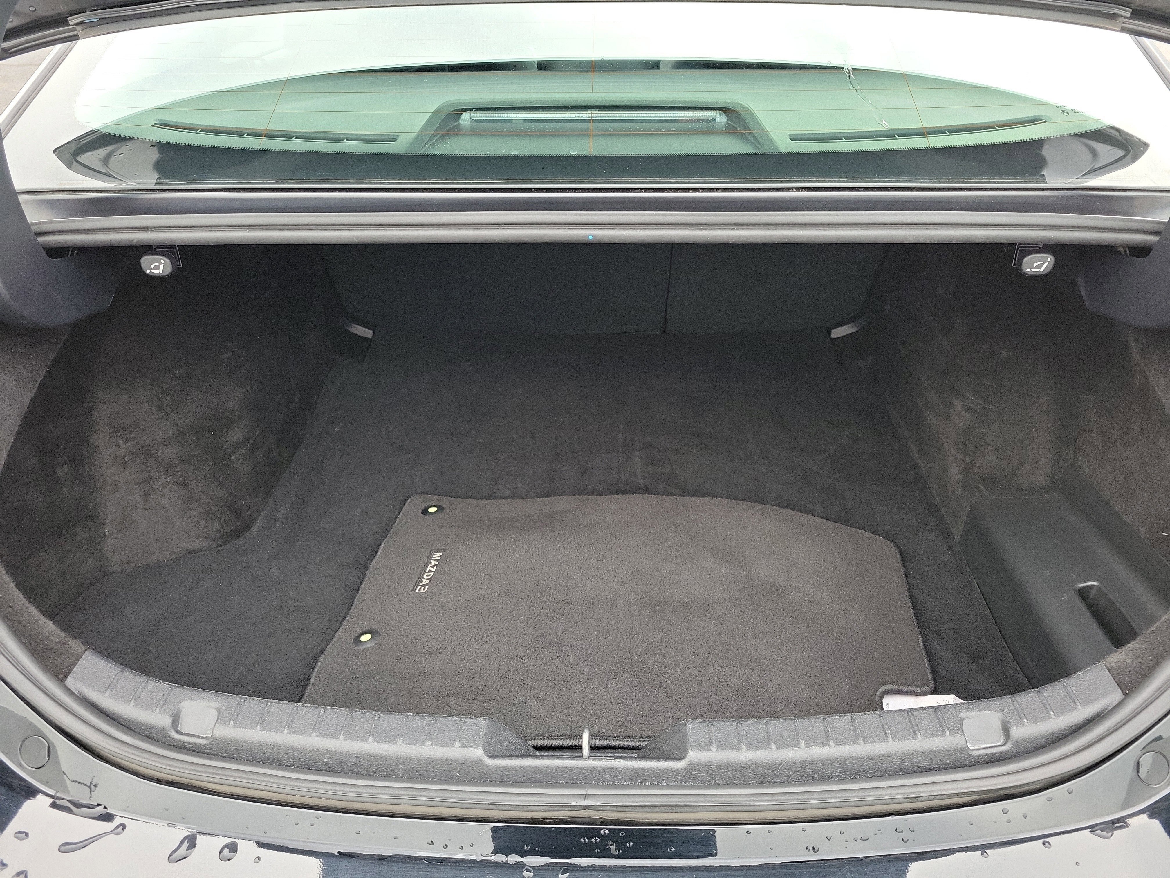 Used 2025 MAZDA MAZDA3 s image 8