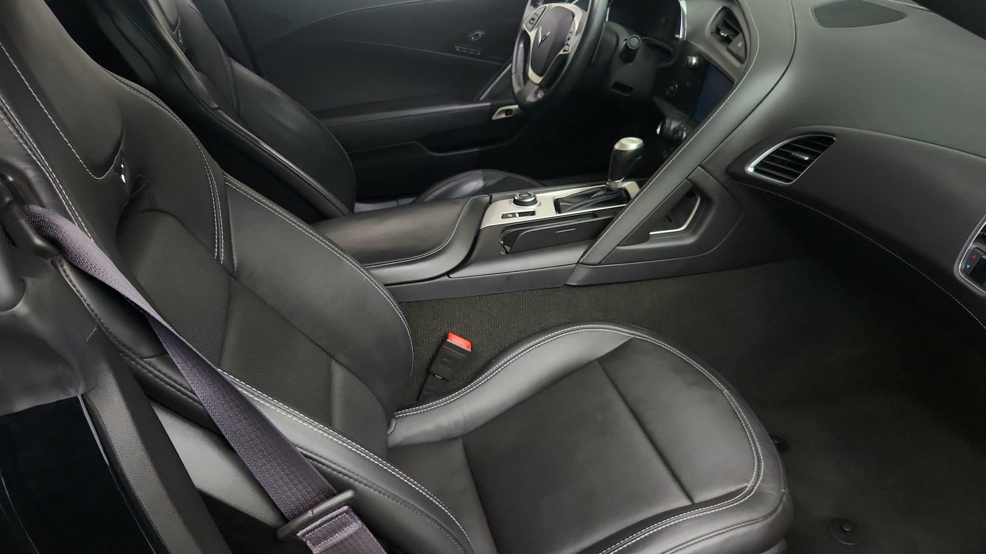 Used 2014 Chevrolet Corvette Stingray Convertible w/ 3LT Preferred Equipment Group RWD image 22
