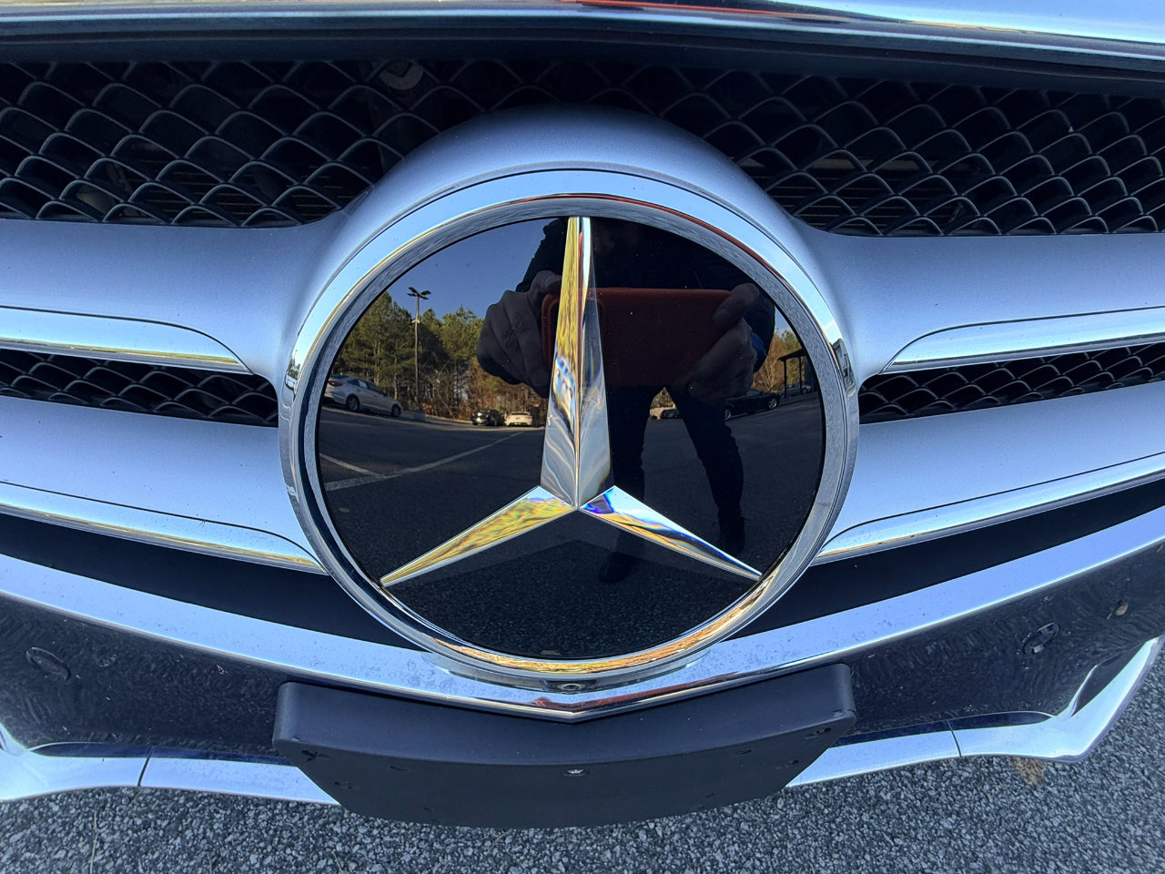 Used 2014 Mercedes-Benz E 350 4MATIC Sedan w/ Premium 1 Package image 33