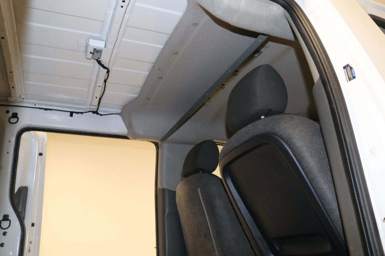 Used 2020 Nissan NV200 S w/ Back Door Glass Package image 61