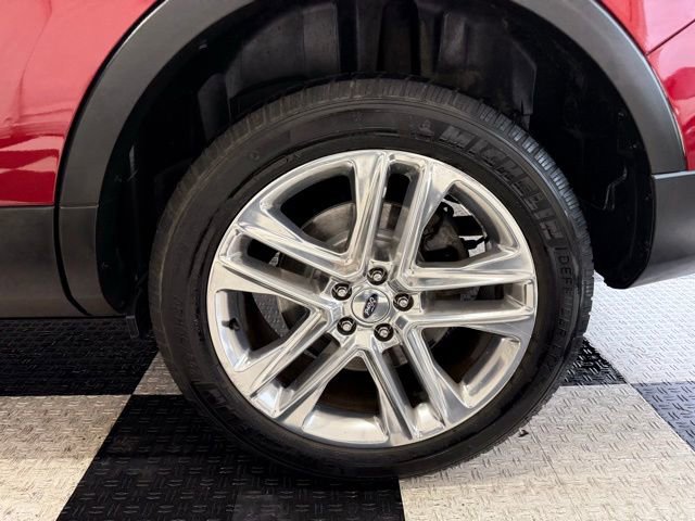 Used 2017 Ford Explorer XLT w/ Equipment Group 202A image 12