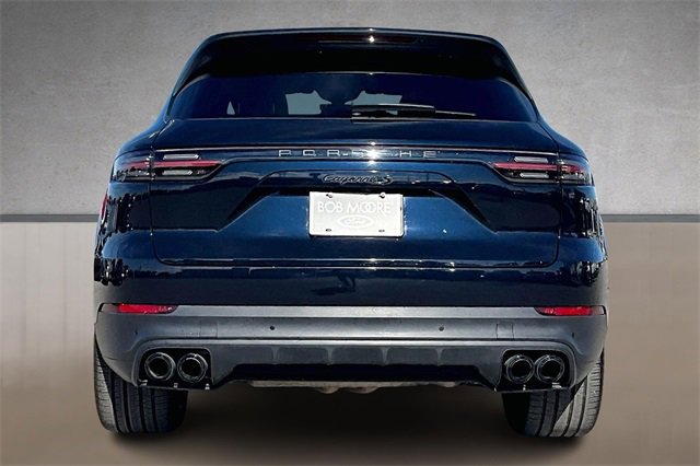 Used 2021 Porsche Cayenne S image 4