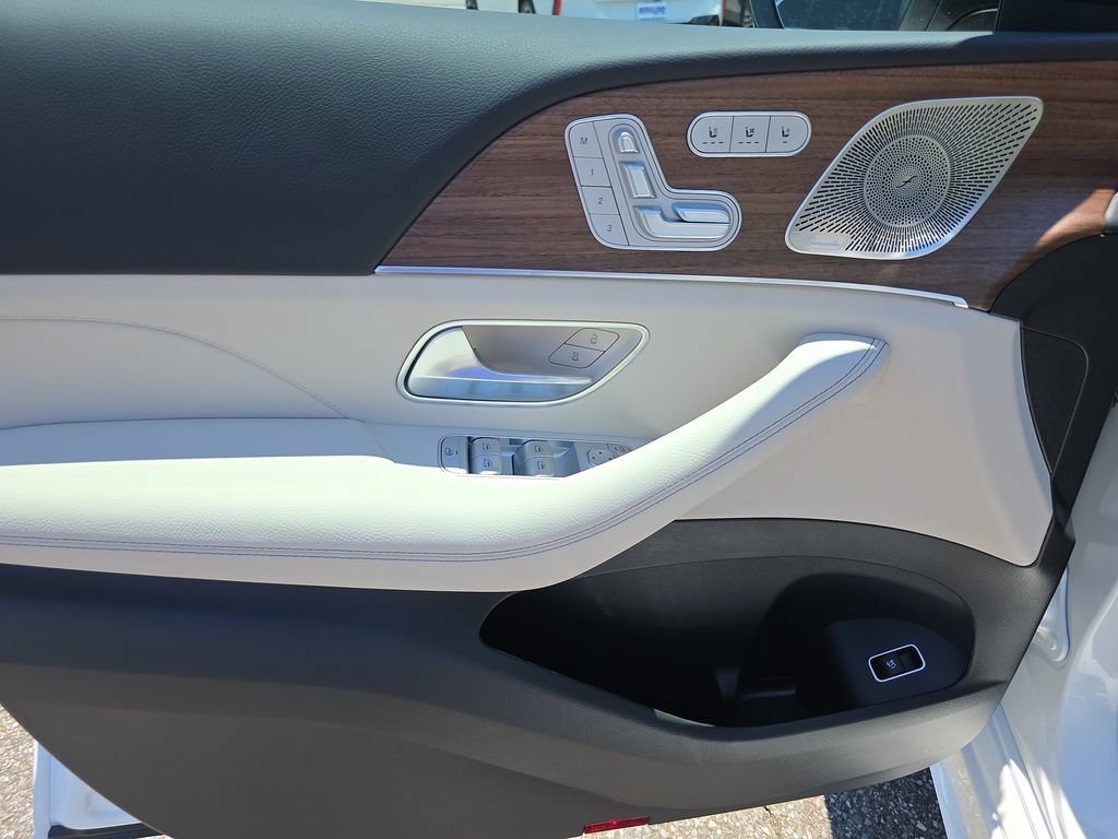 New 2026 Mercedes-Benz GLE 350 4MATIC image 11