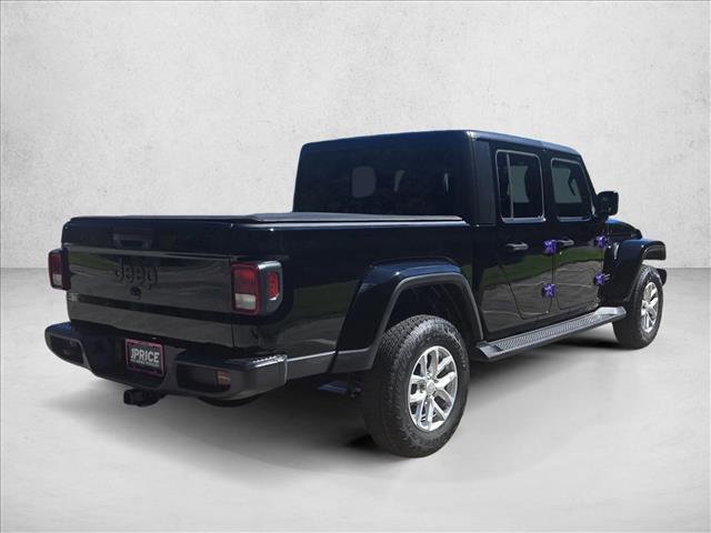 Used 2023 Jeep Gladiator Sport image 5