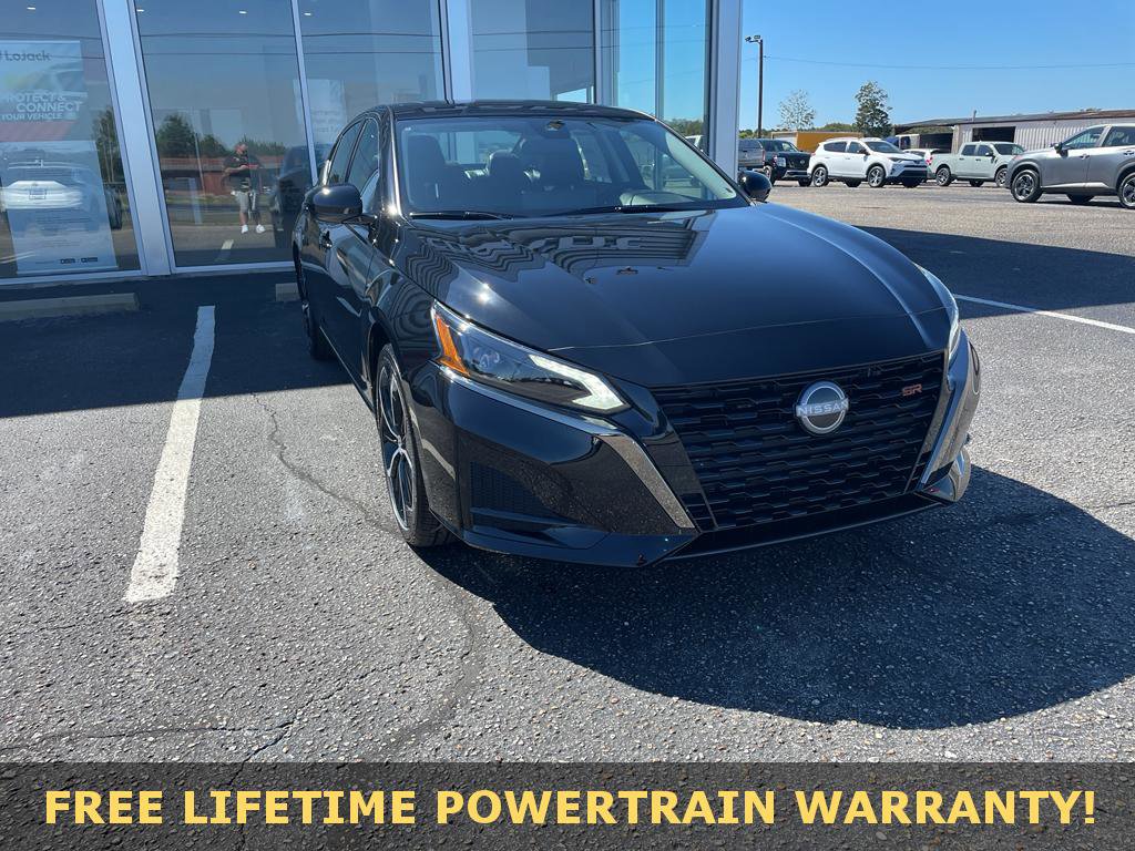New 2025 Nissan Altima 2.5 SR
