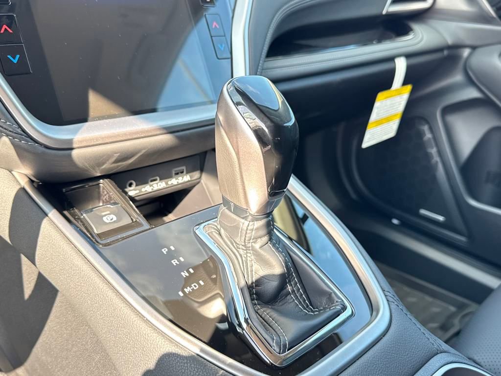 New 2025 Subaru Outback Limited w/ Popular Package #2 image 17