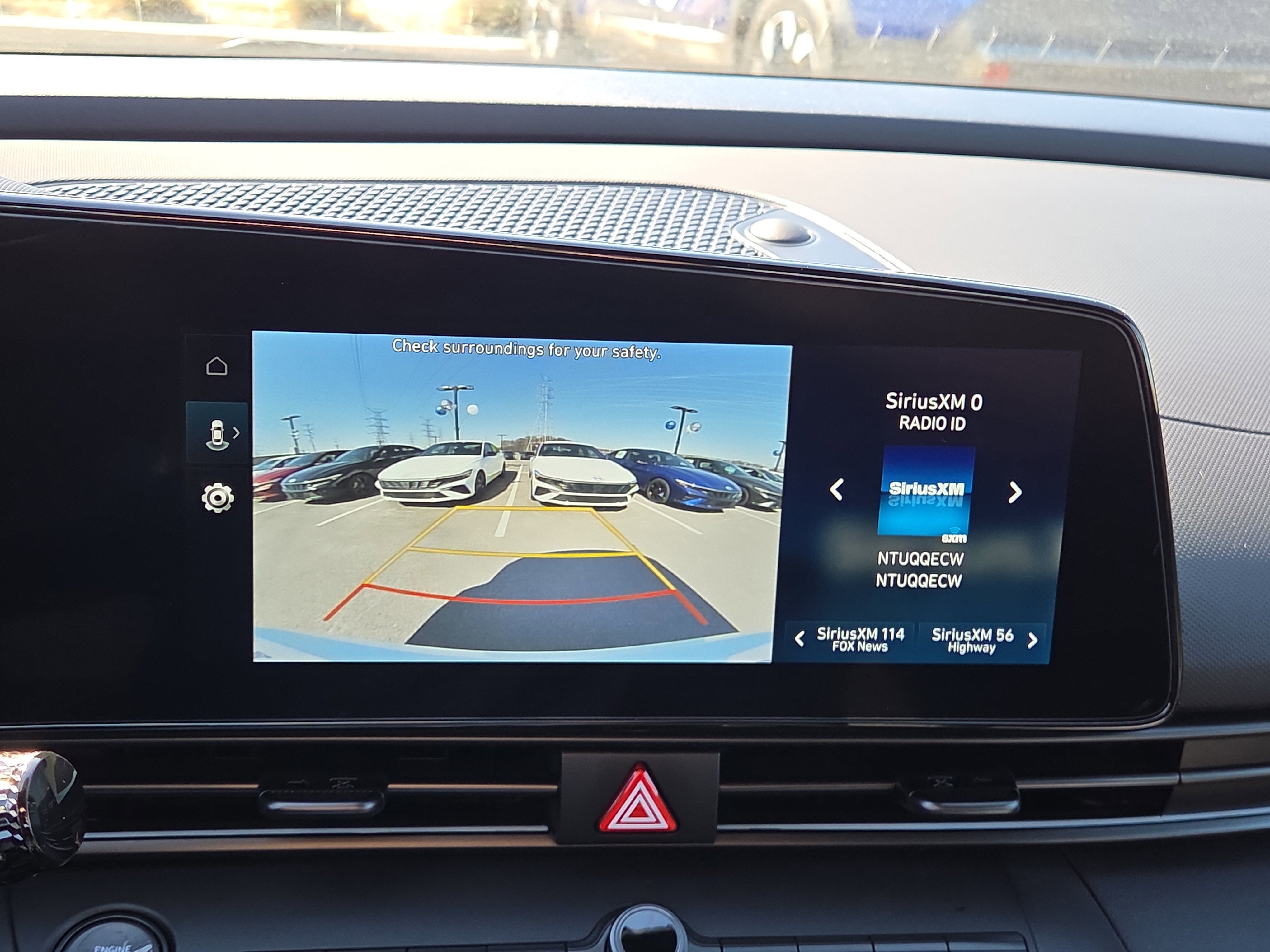 Used 2025 Hyundai Elantra SEL w/ Cargo Package image 16