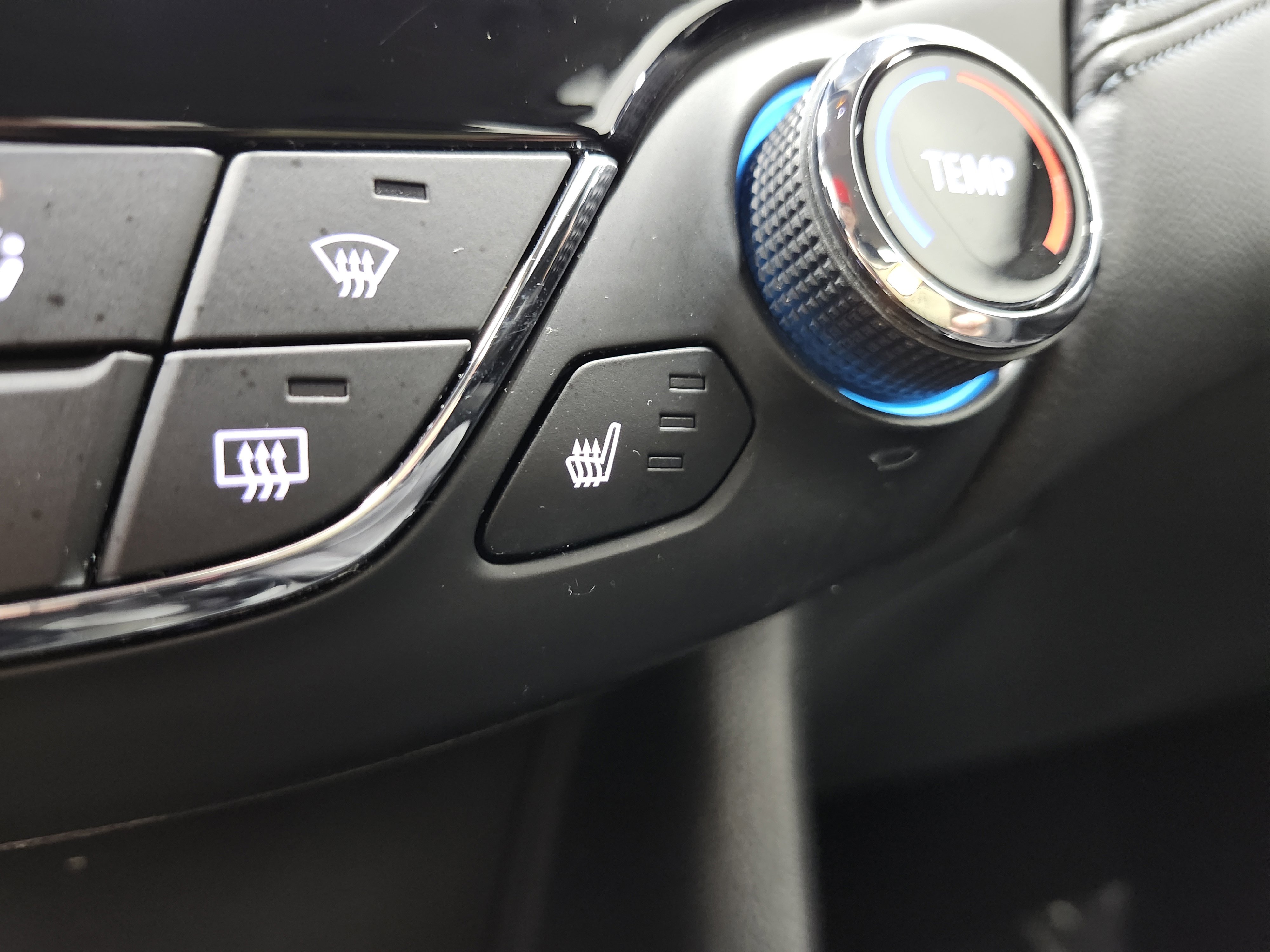 Used 2017 Chevrolet Cruze Premier image 6