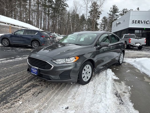 Used 2020 Ford Fusion S image 2