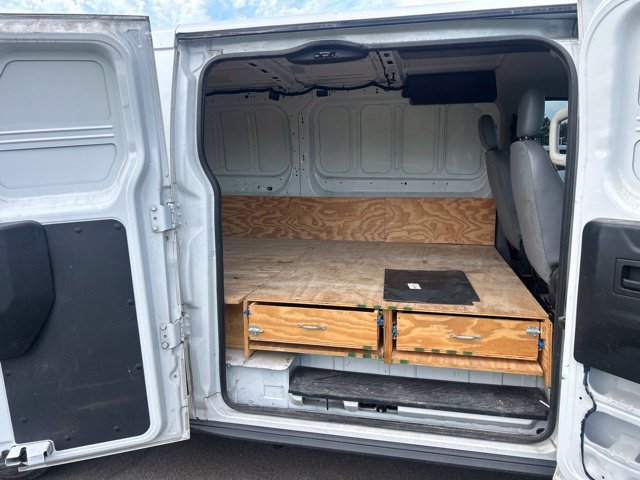 Used 2018 Ford Transit 150 148 Low Roof RWD image 12