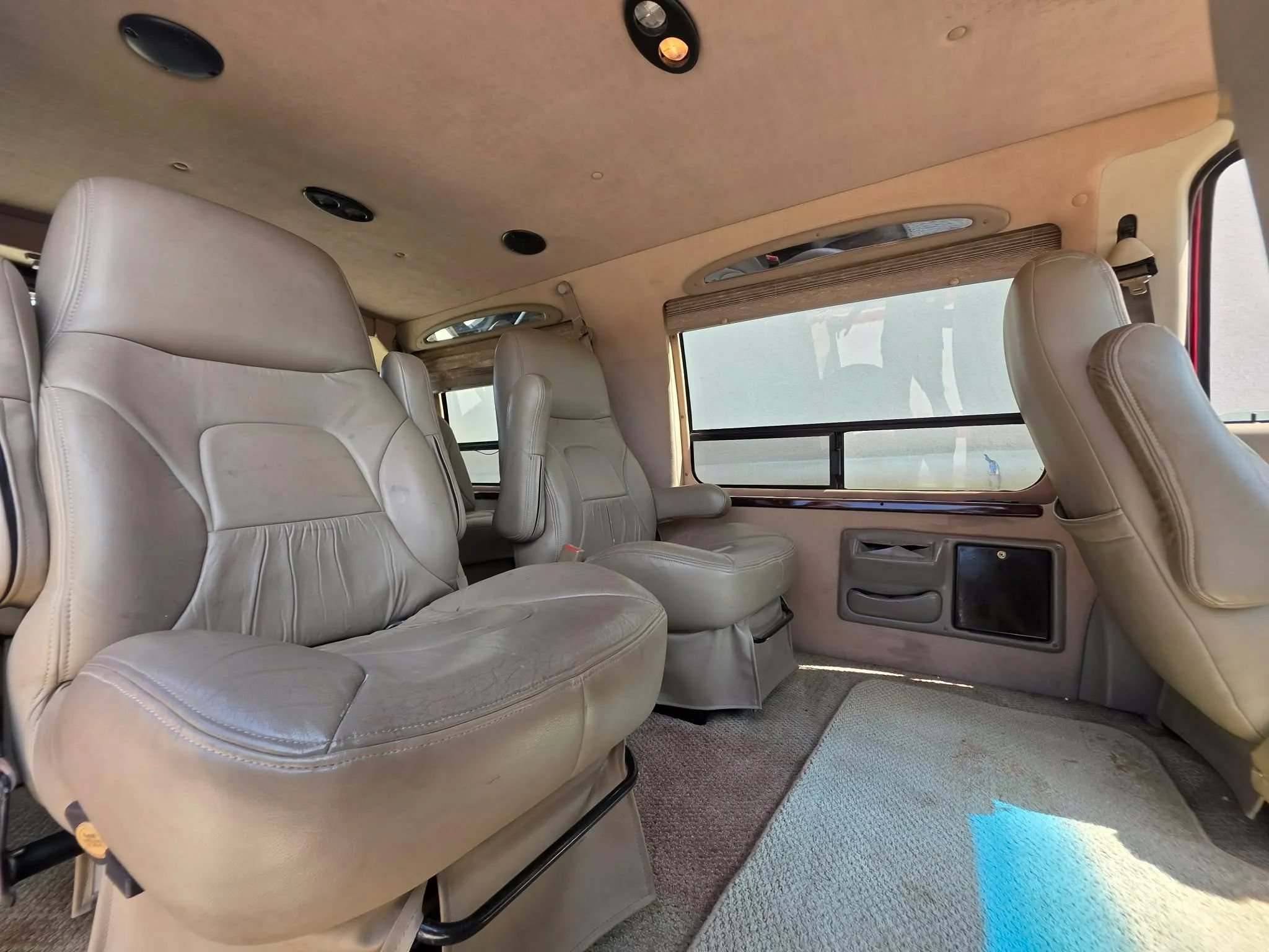 Used 2003 Ford E-150 and Econoline 150 RWD image 13