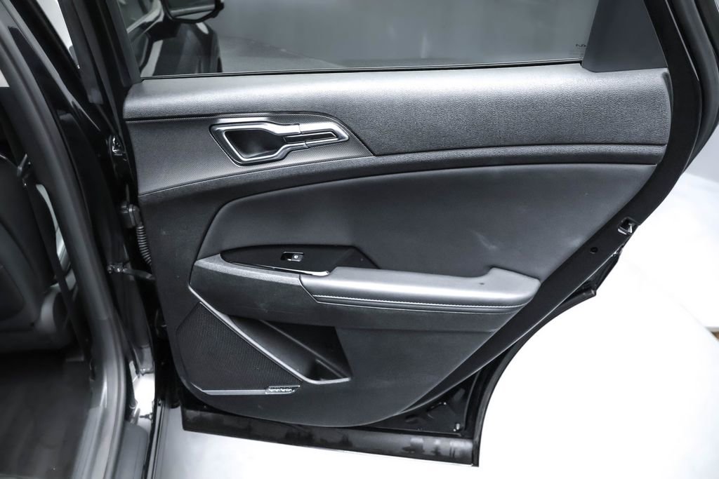 Used 2023 Kia Sportage SX image 36