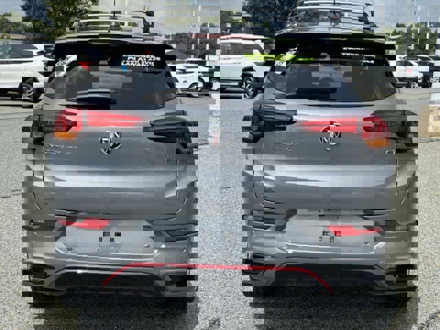 Used 2021 Buick Encore GX Essence w/ Advanced Technology Package image 4