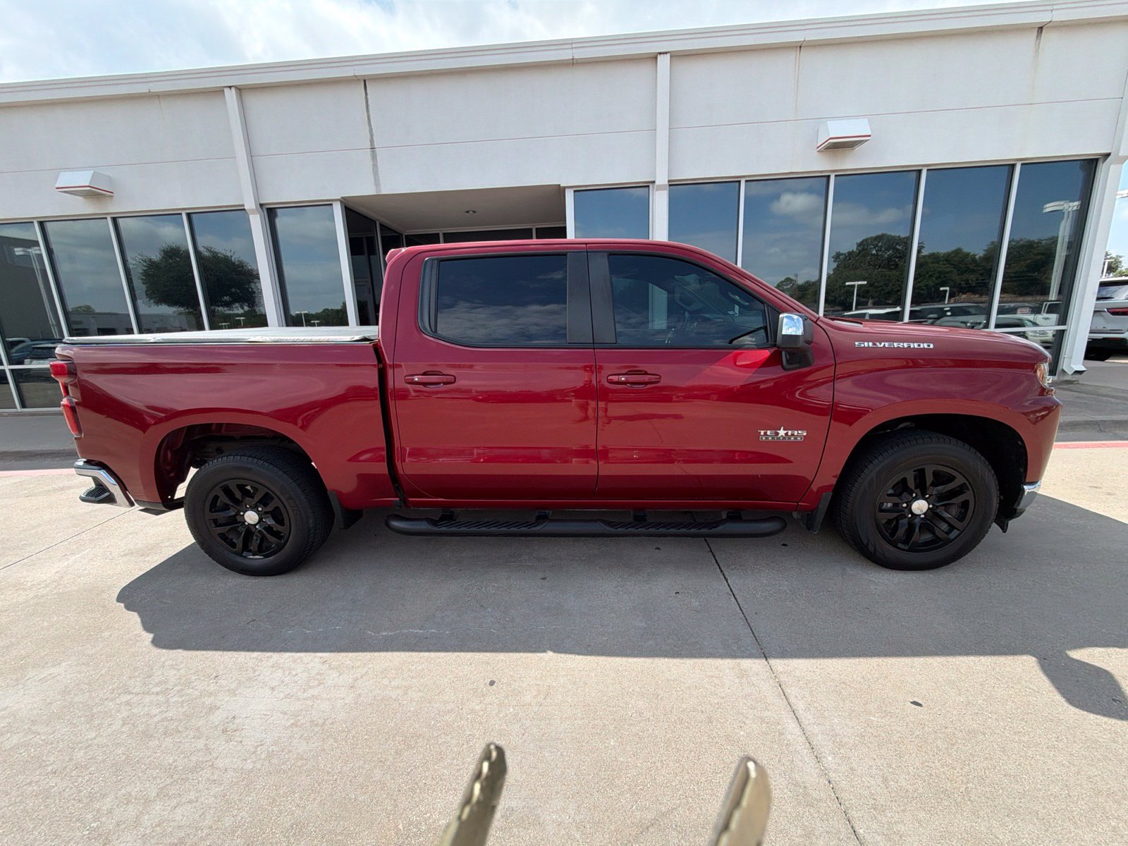 Used 2019 Chevrolet Silverado 1500 LT w/ Texas Edition RWD image 5