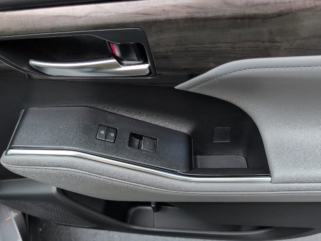 Used 2021 Toyota Highlander Platinum image 20