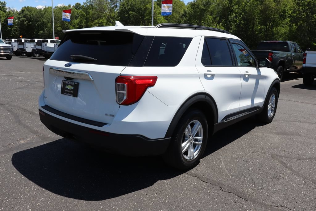 Used 2020 Ford Explorer XLT w/ Comfort Package AWD/4WD image 34