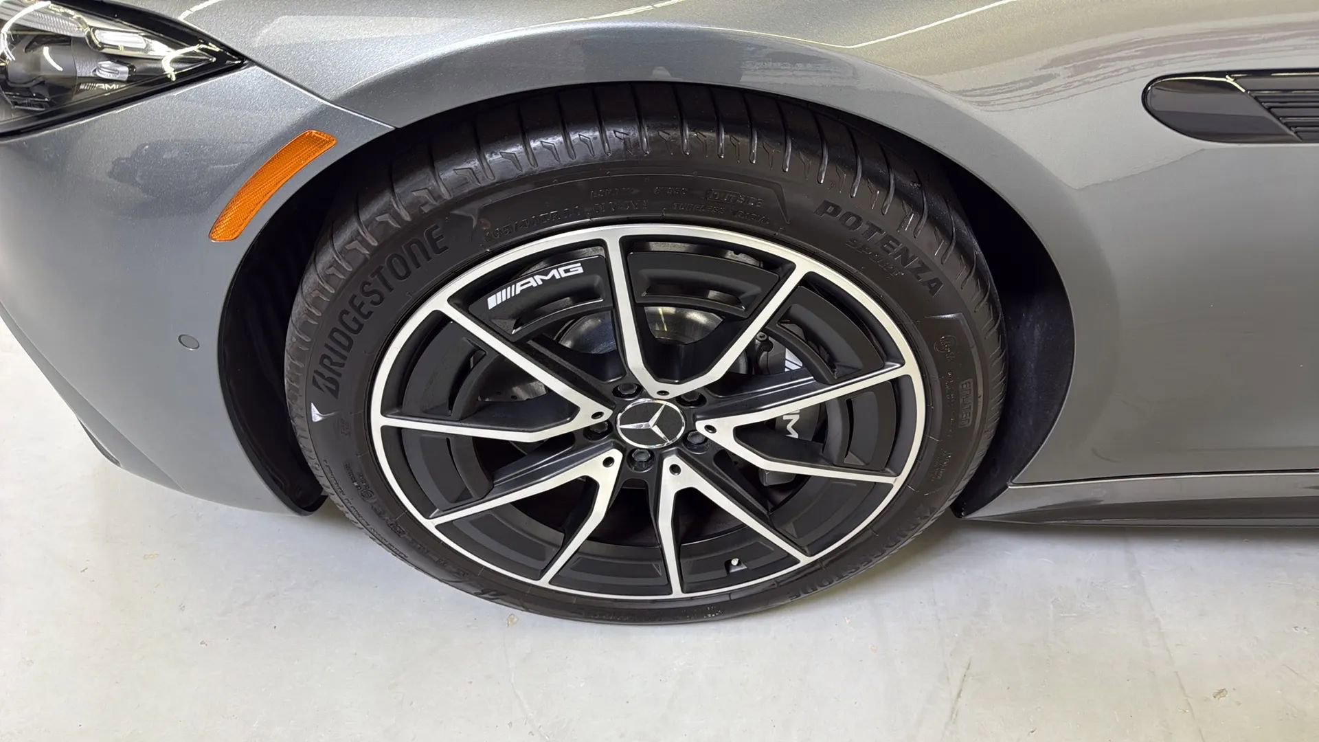 Used 2025 Mercedes-Benz SL 43 AMG image 23