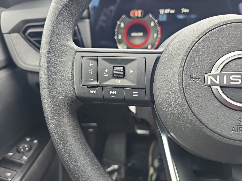 New 2027 Nissan Kicks S FWD image 20